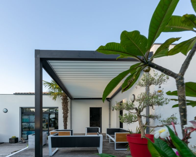 Pergola Roof Construction